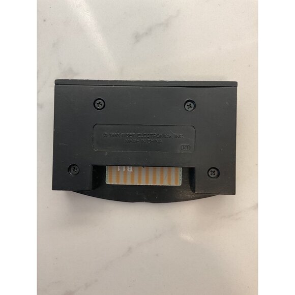 TIGER Quiz Wiz Electronic Quiz Cartridge Book 11 By Tiger Electronics 1996 - Picture 2 of 2